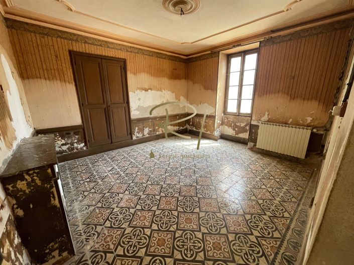 Image No.6-4 Bed House for sale