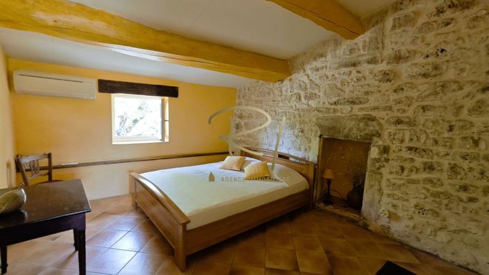 Image No.10-7 Bed House for sale