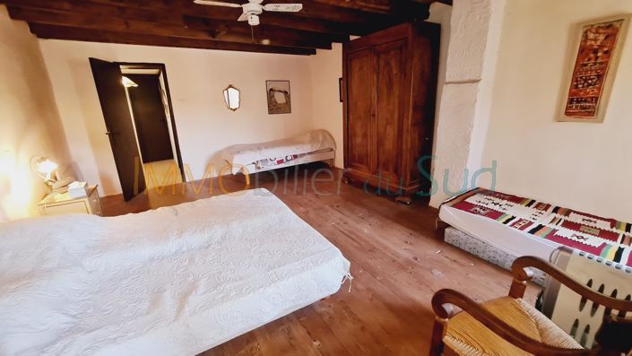 Image No.28-4 Bed House for sale