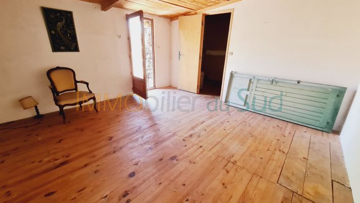 Image No.30-4 Bed House for sale