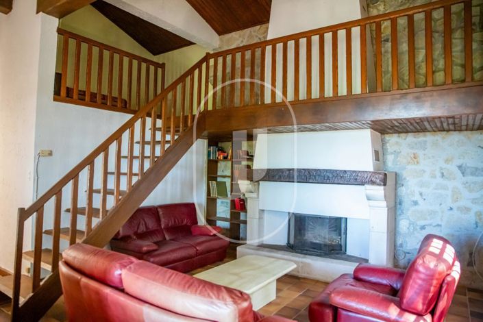 Image No.6-3 Bed House for sale