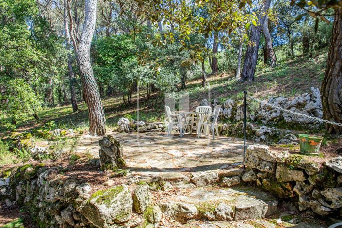 Image No.9-3 Bed House for sale