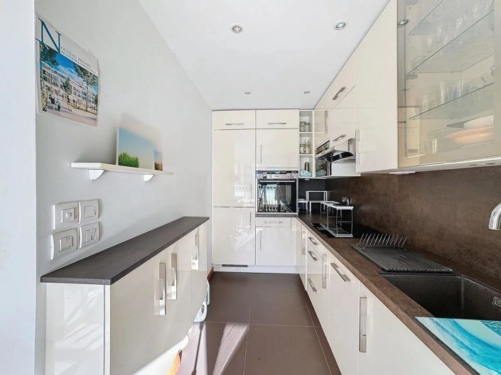 Image No.3-2 Bed Apartment for sale