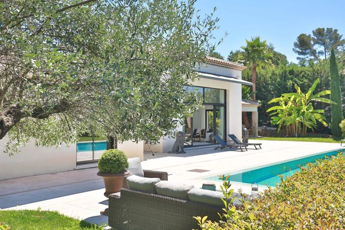 Image No.1-6 Bed House for sale