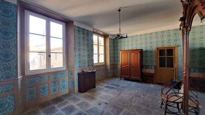 Image No.15-8 Bed House for sale