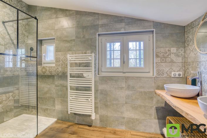 Image No.5-3 Bed House for sale