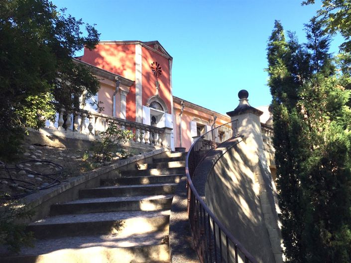 Image No.2-11 Bed Property for sale