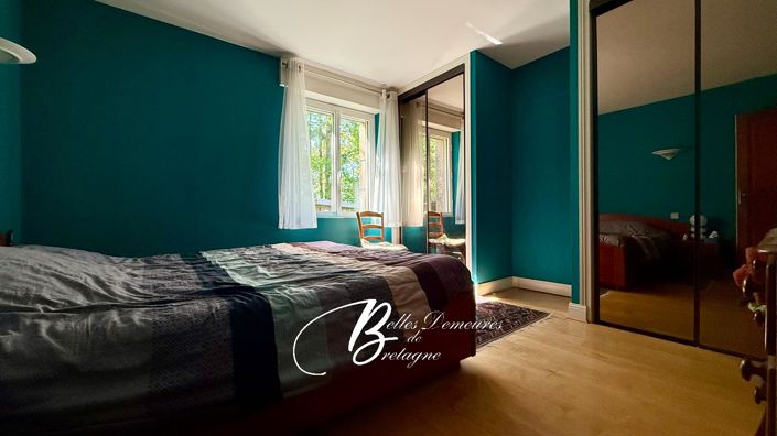 Image No.10-4 Bed House for sale