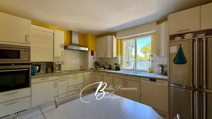 Image No.9-4 Bed House for sale