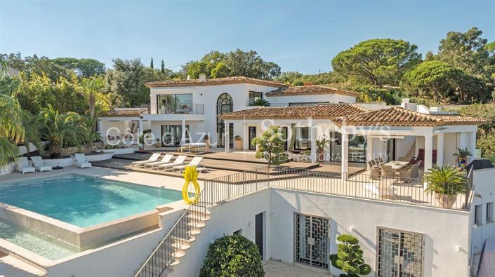 Image No.1-Propriété de 4 chambres à vendre à Grimaud