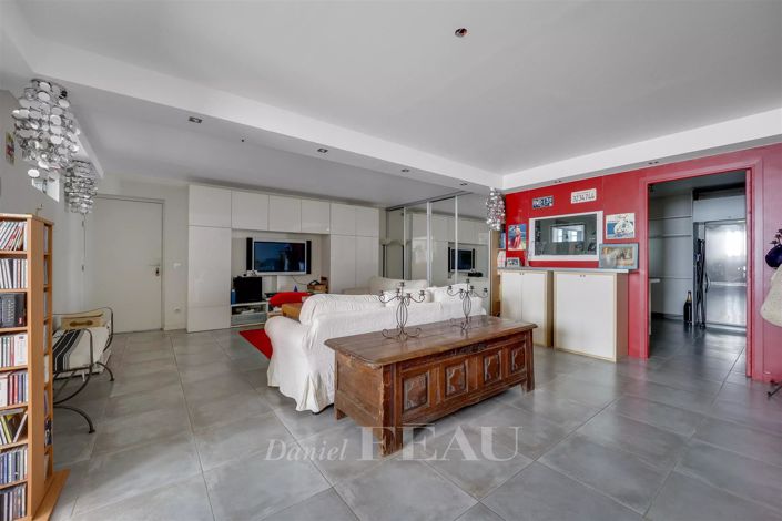 Image No.23-5 Bed House for sale