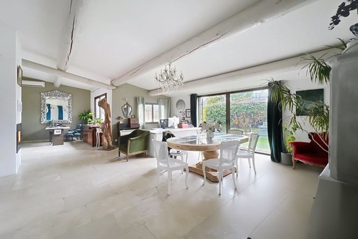 Image No.1-3 Bed House for sale