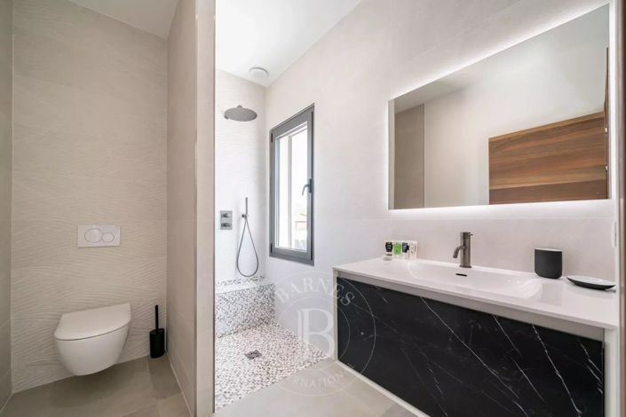 Image No.12-Maison de 5 chambres à vendre à Vallauris