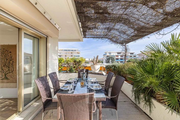 Image No.5-Appartement de 2 chambres à vendre à Cannes