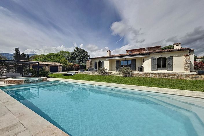 Image No.1-Maison de 4 chambres à vendre à Châteauneuf-Grasse