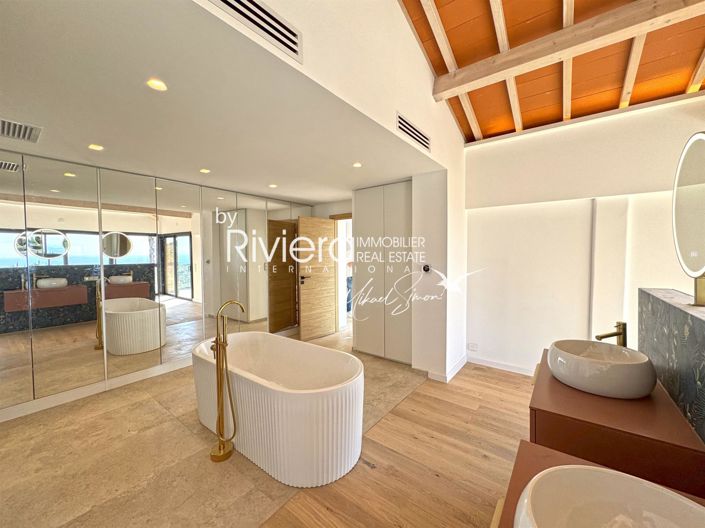 Image No.14-5 Bed House for sale