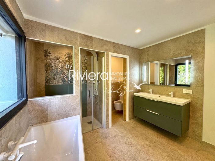 Image No.17-5 Bed House for sale