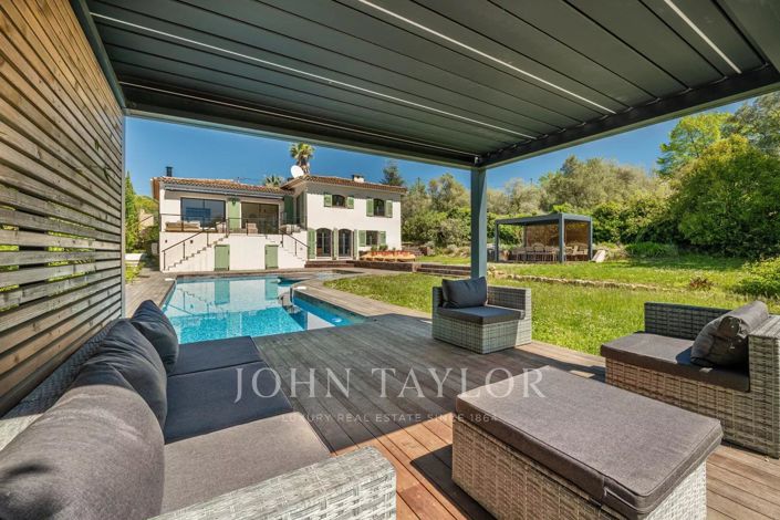 Image No.27-5 Bed House for sale