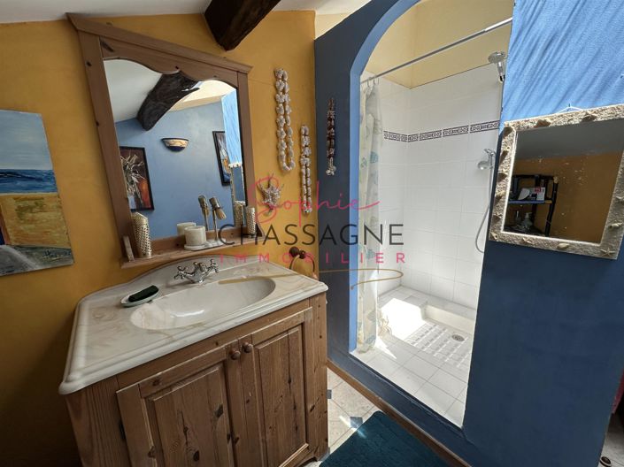 Image No.22-5 Bed House for sale