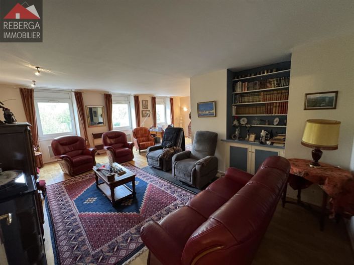 Image No.1-3 Bed Apartment for sale