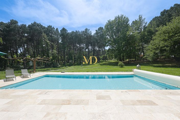 Image No.10-4 Bed House for sale