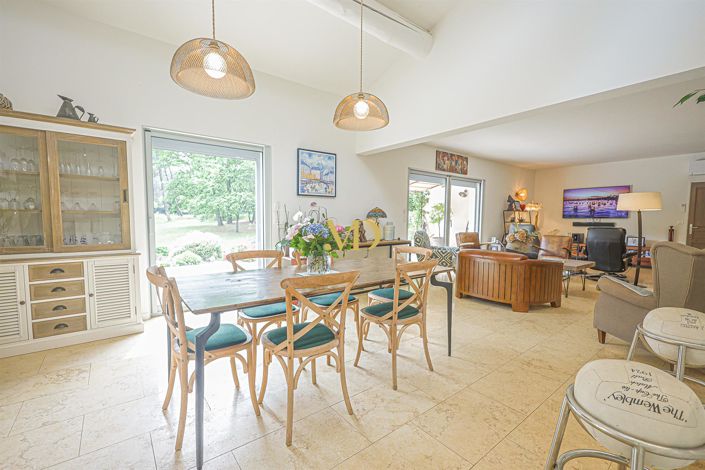 Image No.22-Maison de 4 chambres à vendre à Roussillon