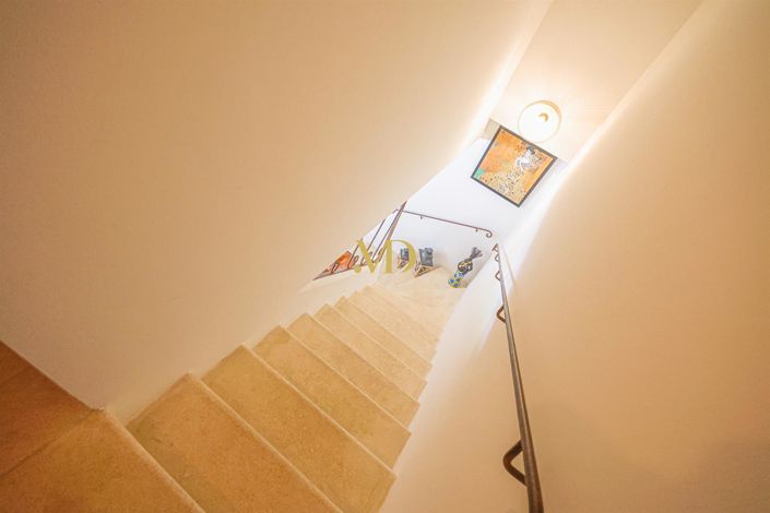 Image No.27-4 Bed House for sale