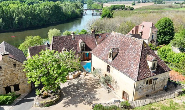 Image No.1-7 Bed House for sale