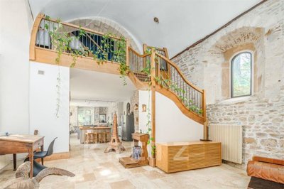 1 - Albigny-sur-Saône, House