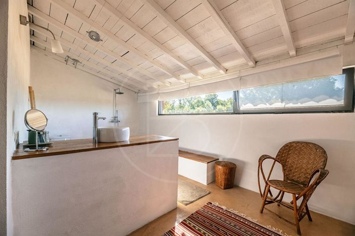 Image No.16-3 Bed House for sale