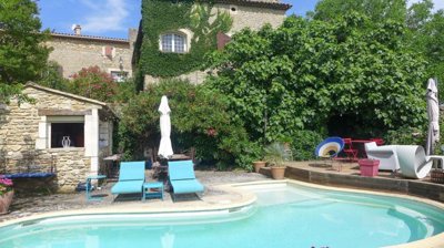 5 Bed House for sale