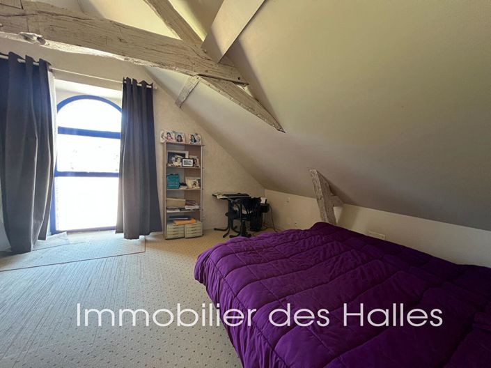 Image No.11-5 Bed House for sale