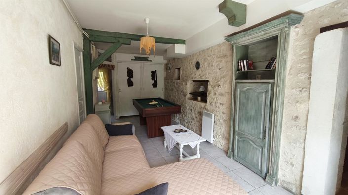 Image No.24-4 Bed House for sale