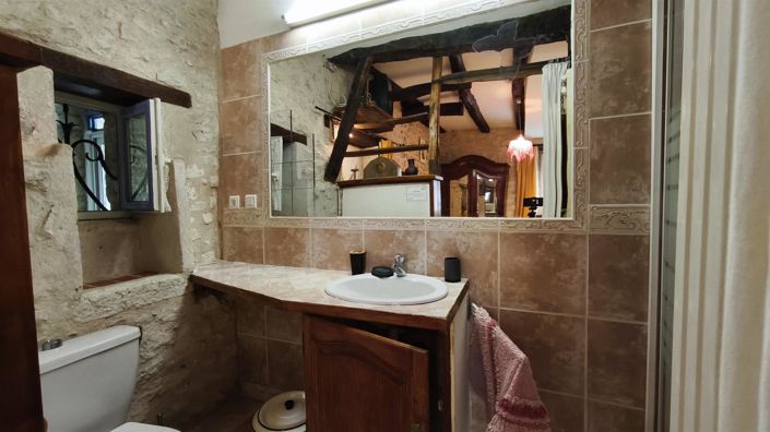 Image No.27-4 Bed House for sale