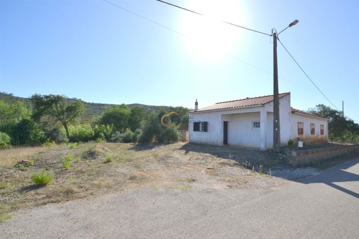 Image No.1-3 Bed House for sale