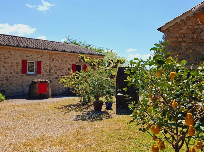 Image No.16-7 Bed House for sale