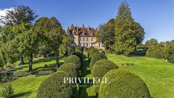 Image No.1-7 Bed Property for sale