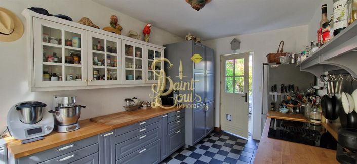 Image No.8-3 Bed House for sale