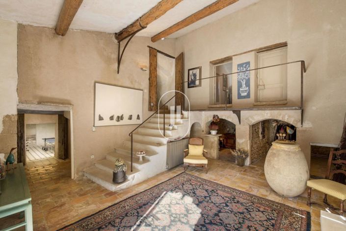 Image No.2-5 Bed House for sale