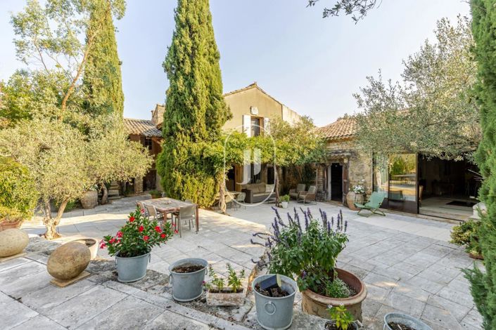 Image No.20-5 Bed House for sale