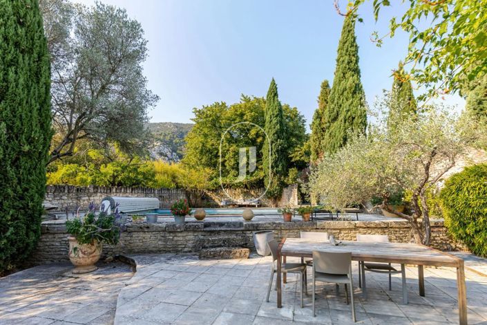 Image No.24-5 Bed House for sale