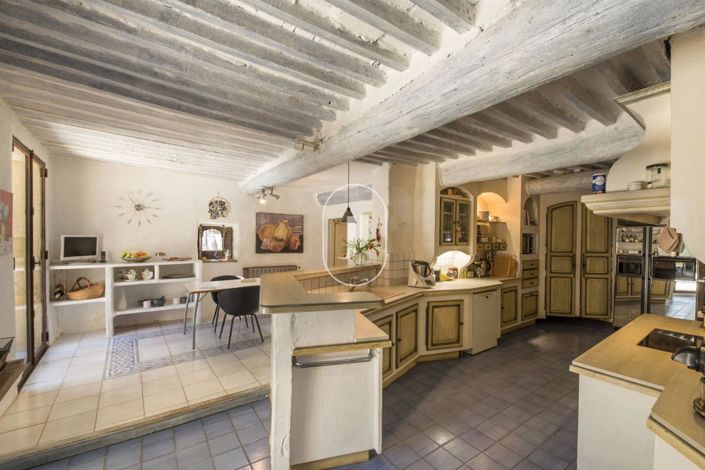 Image No.3-5 Bed House for sale