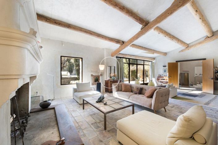 Image No.7-5 Bed House for sale