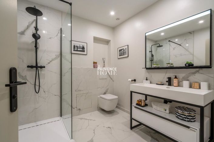 Image No.9-13 Bed House for sale