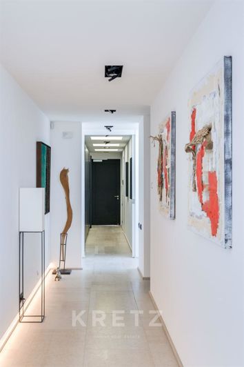 Image No.13-7 Bed House for sale