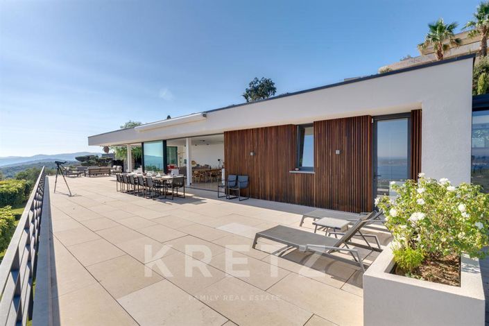 Image No.19-7 Bed House for sale