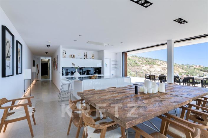 Image No.9-7 Bed House for sale