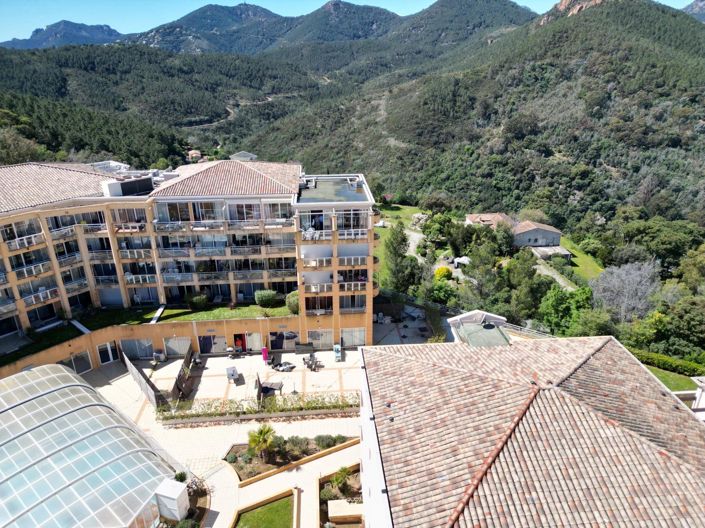 Image No.20-2 Bed Apartment for sale