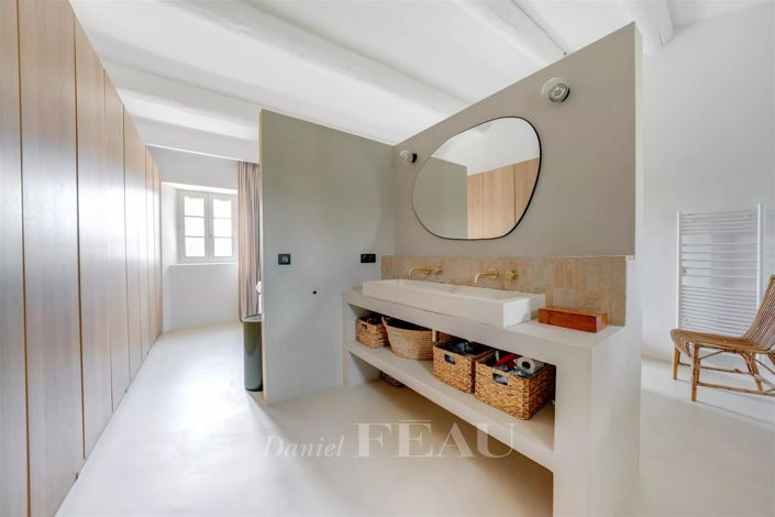 Image No.12-3 Bed House for sale