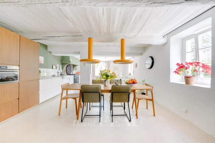 Image No.8-3 Bed House for sale